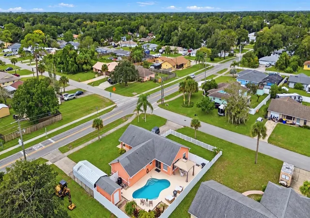 Photo 3 of Single family home for sale at 2945 Juniper Drive, Edgewater, FL 32141 | MLS# NS1089442 | Listing updated on 2026-10-15