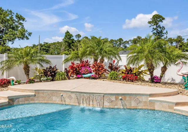 Photo 4 of Single family home for sale at 2945 JUNIPER DRIVE, Edgewater, FL 32141 | MLS# NS1089442 | Listing updated on 2026-10-15