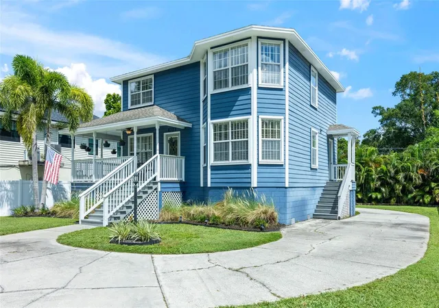 Photo 2 of Single family home for sale at 6337 Cedar St NE, Saint Petersburg, FL 33702 | MLS# TB8555746 | Listing updated on 2026-10-07