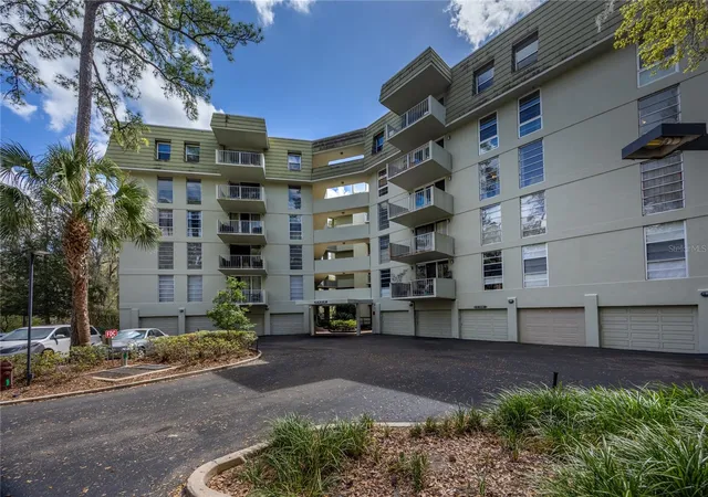 Condo for sale at 1717 NW 23rd Avenue #2E, GAINESVILLE, FL 32605 | MLS# GC544022