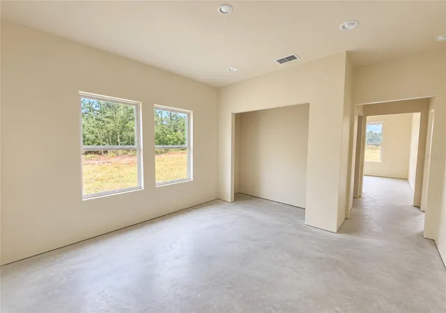 Photo 3 of Single family home for sale at 5025 Sw 179th Place, Ocala, FL 34473 | MLS# S5159045 | Listing updated on 2026-10-08