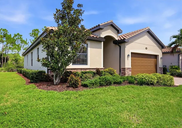 Photo 3 of Single family home for sale at 12360 Canavese Ln, Venice, FL 34293 | MLS# N6146101 | Listing updated on 2026-10-08