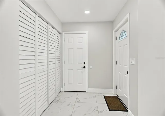 Photo 2 of Single family home for sale at 568 Tulane Dr, Altamonte Springs, FL 32714 | MLS# O6447962 | Listing updated on 2026-10-09