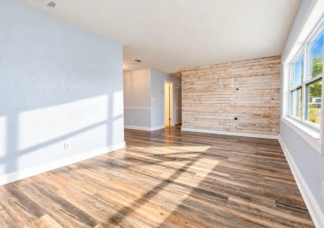 Photo 4 of Single family home for sale at 5393 16th Avenue N, Saint Petersburg, FL 33710 | MLS# TB8555751 | Listing updated on 2026-10-08