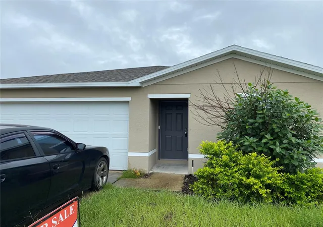 Photo 2 of Single family home for sale at 1746 Nebraska Loop, Sumterville, FL 33585 | MLS# G5118762 | Listing updated on 2026-10-09