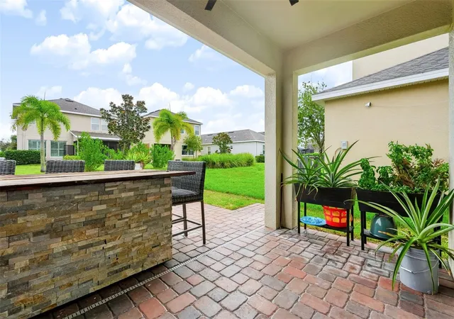 Photo 1 of Single family home for sale at 6118 Voyagers Pl, Apollo Beach, FL 33572 | MLS# TB8555759 | Listing updated on 2026-10-09