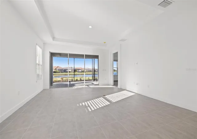 Photo 2 of Single family home for sale at 16117 Isola Pl, Bradenton, FL 34211 | MLS# A4708785 | Listing updated on 2026-10-23