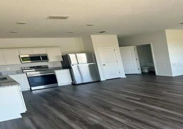 Photo 3 of Townhouse for sale at 6288 Bucket Ct, Gibsonton, FL 33534 | MLS# TB8555762 | Listing updated on 2026-10-10