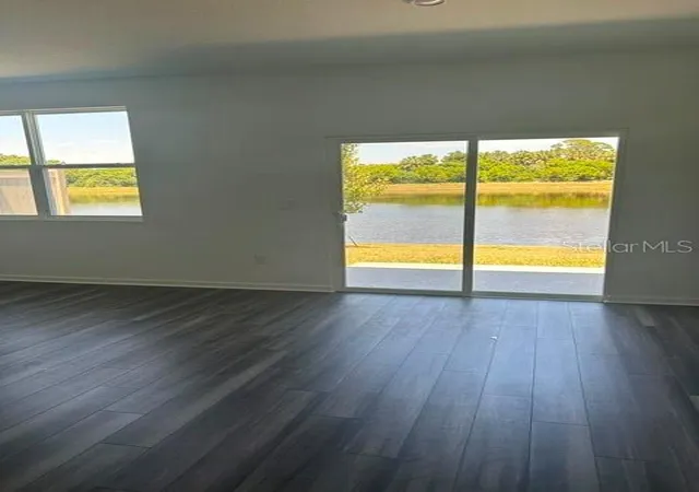 Photo 4 of Townhouse for sale at 6288 Bucket Ct, Gibsonton, FL 33534 | MLS# TB8555762 | Listing updated on 2026-10-11