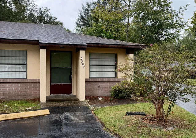 Photo 1 of Condo for sale at 3507 Nw 21st Drive, Gainesville, FL 32605 | MLS# OM733606 | Listing updated on 2026-10-15