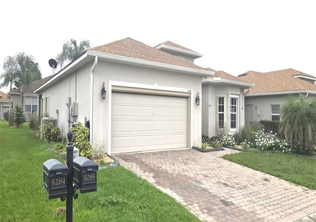 Photo 1 of Single family home for sale at 5288 Green Dr, Winter Haven, FL 33884 | MLS# L4965610 | Listing updated on 2026-10-08