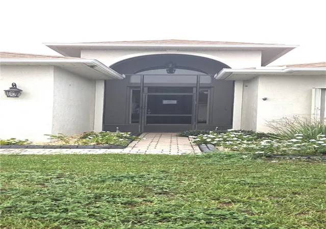 Photo 4 of Single family home for sale at 5288 Green Dr, Winter Haven, FL 33884 | MLS# L4965610 | Listing updated on 2026-10-08