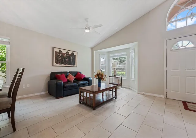 Photo 3 of Single family home for sale at 2955 Sabel Oak Pl, Oviedo, FL 32765 | MLS# TB8555766 | Listing updated on 2026-10-08