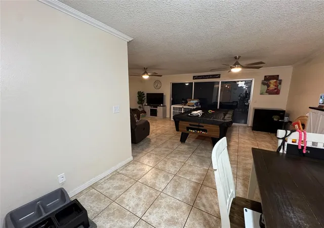 Listing Photo 4 - Condo for sale in building located at 200 El Camino, Winter Haven, FL 33884 - Unit #106
