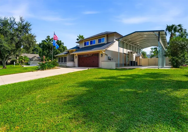 Photo 3 of Single family home for sale at 2715 Mock Orange Ct, Valrico, FL 33594 | MLS# TB8555771 | Listing updated on 2026-10-29