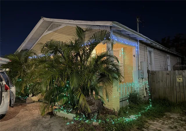 Single family home for sale at 2709 E 15th Avenue, TAMPA, FL 33605 | MLS# TB8555773