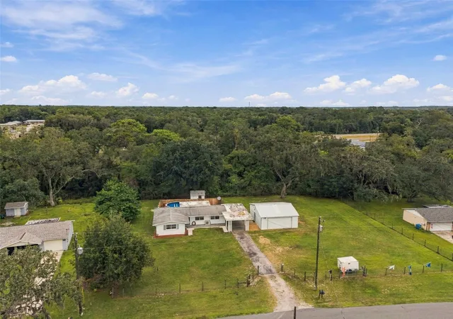 Photo 2 of Single family home for sale at 5223 Azalea Cir, Dade City, FL 33523 | MLS# TB8555774 | Listing updated on 2026-10-08
