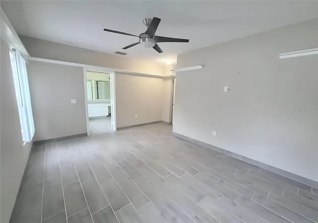 Photo 3 of Single family home for sale at 902 Greenbelt Cir, Brandon, FL 33510 | MLS# TB8555775 | Listing updated on 2026-10-20