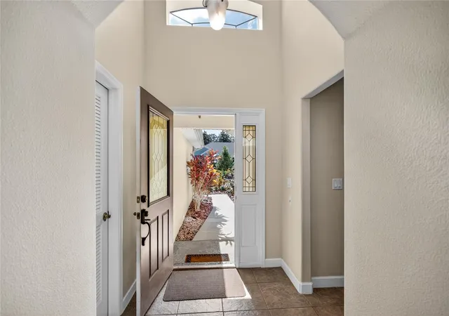 Photo 3 of Single family home for sale at 3003 New Hvn Pl, Mount Dora, FL 32757 | MLS# O6447984 | Listing updated on 2026-10-08