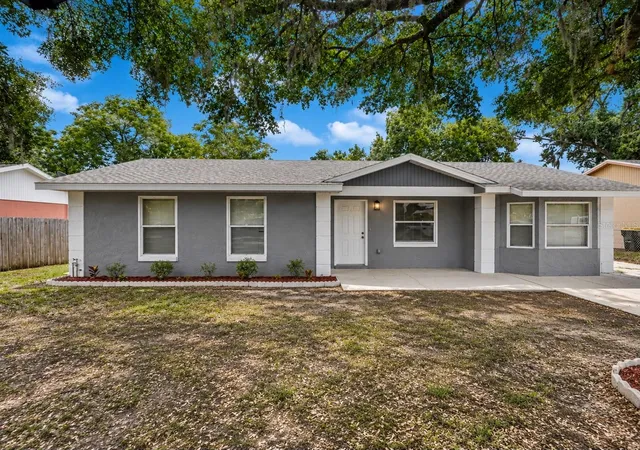 Photo 1 of Single family home for sale at 4042 Homestead Dr, Lakeland, FL 33810 | MLS# TB8555781 | Listing updated on 2026-10-07