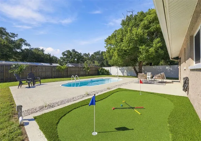 Photo 1 of Single family home for sale at 1613 Greenwood Dr, Dunedin, FL 34698 | MLS# TB8555784 | Listing updated on 2026-10-23