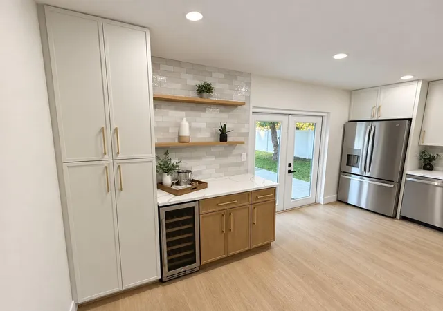 Photo 4 of Single family home for sale at 1613 Greenwood Dr, Dunedin, FL 34698 | MLS# TB8555784 | Listing updated on 2026-10-23