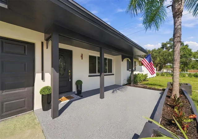 Photo 3 of Single family home for sale at 1300 S Hillcrest Ave, Clearwater, FL 33756 | MLS# TB8555788 | Listing updated on 2026-10-11