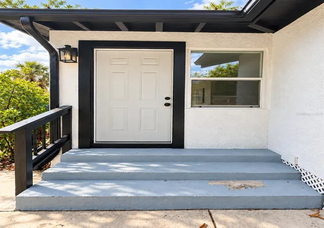 Photo 3 of Single family home for sale at 1843 Quincy St S, Saint Petersburg, FL 33711 | MLS# TB8555790 | Listing updated on 2026-10-16