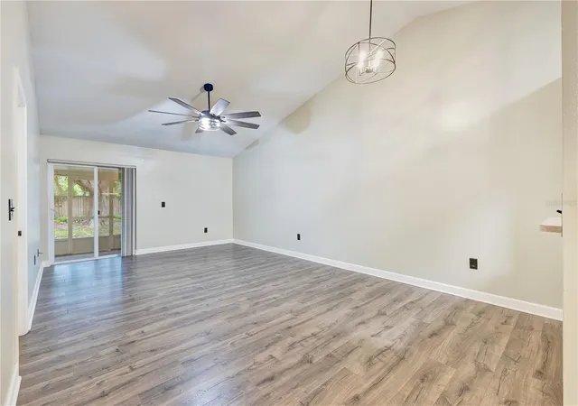 Photo 4 of Townhouse for sale at 3231 Villa Way Cir, Saint Cloud, FL 34769 | MLS# S5159056 | Listing updated on 2026-10-09