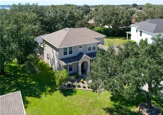 Photo 4 of Single family home for sale at 4079 Greystone Dr, Clermont, FL 34711 | MLS# S5159058 | Listing updated on 2026-10-21