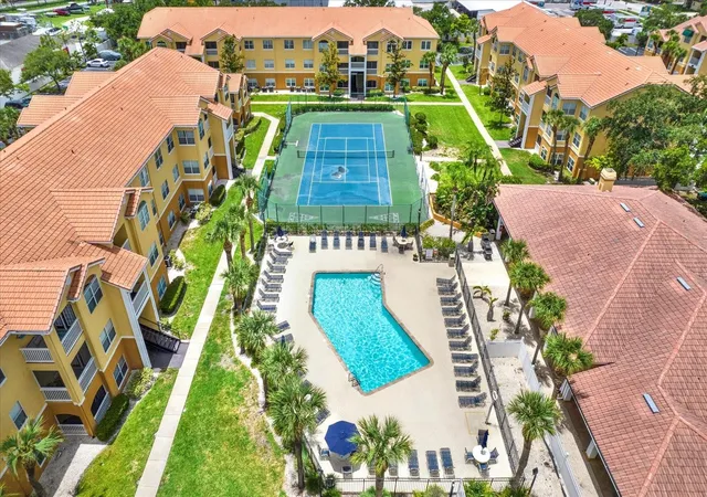 Photo 3 of Condo for sale at 10764 70th Avenue #2208, Seminole, FL 33772 | MLS# TB8555799 | Listing updated on 2026-10-08