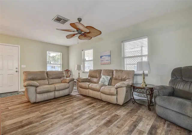 Photo 1 of Single family home for sale at 6237 Dalton St, Spring Hill, FL 34606 | MLS# TB8555802 | Listing updated on 2026-10-07