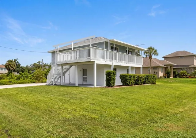 Photo 1 of Single family home for sale at 4104 Strombus Rd, Venice, FL 34293 | MLS# N6146102 | Listing updated on 2026-10-15