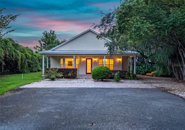 Photo 3 of Single family home for sale at 7751 Sadler Rd, Mount Dora, FL 32757 | MLS# O6448005 | Listing updated on 2026-10-23