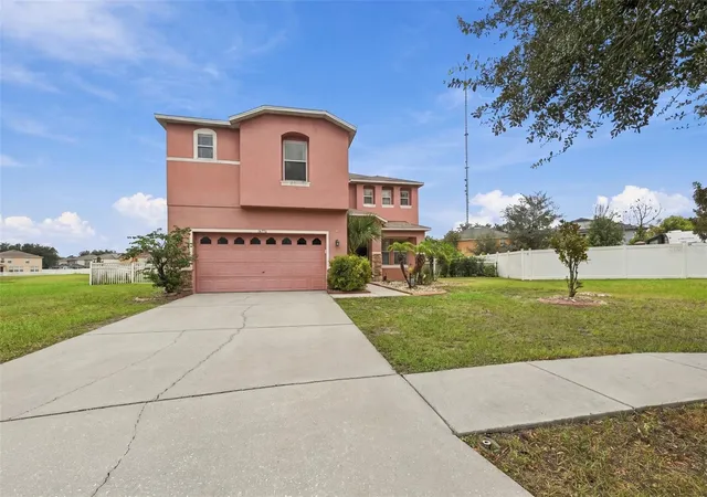 Photo 2 of Single family home for sale at 10736 Bamboo Rod Cir, Riverview, FL 33569 | MLS# TB8555806 | Listing updated on 2026-10-08