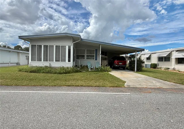 Photo 1 of Manufactured home for sale at 355 Hawthorne Blvd, Leesburg, FL 34748 | MLS# G5118769 | Listing updated on 2026-10-08