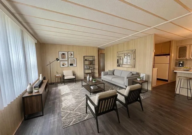 Photo 3 of Manufactured home for sale at 355 Hawthorne Blvd, Leesburg, FL 34748 | MLS# G5118769 | Listing updated on 2026-10-08