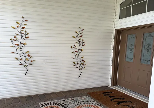 Photo 4 of Single family home for sale at 24907 Cranes Roost Cir, Leesburg, FL 34748 | MLS# G5118770 | Listing updated on 2026-10-08