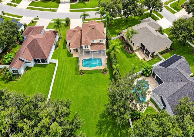 Photo 1 of Single family home for sale at 5104 Whispering Leaf Trl, Valrico, FL 33596 | MLS# TB8555813 | Listing updated on 2026-10-09