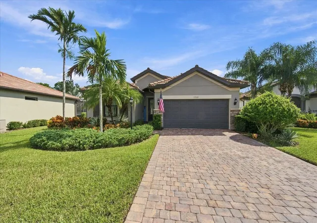Photo 2 of Single family home for sale at 17218 Seaford Way, Bradenton, FL 34202 | MLS# A4708800 | Listing updated on 2026-10-13