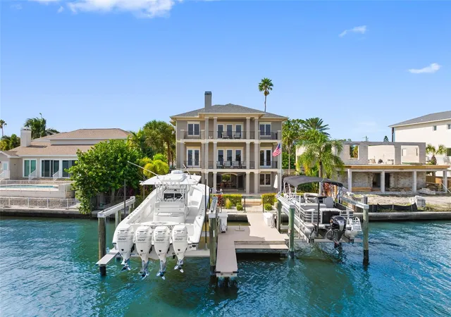 Single family home for sale at 505 Harbor Dr, BELLEAIR BEACH, FL 33786 | MLS# TB8555815