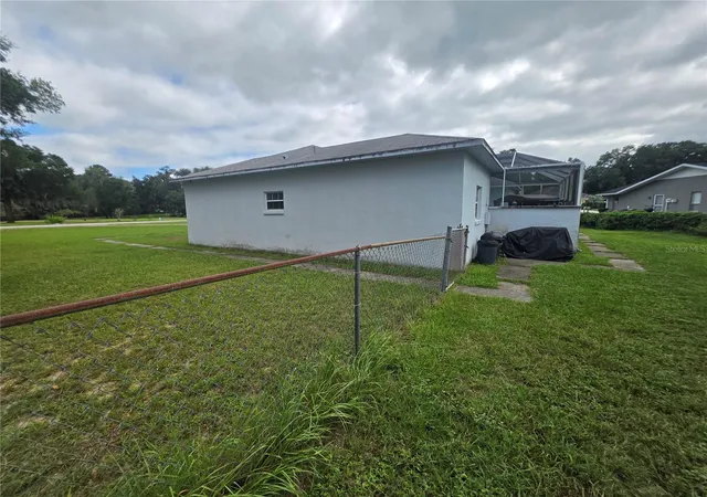 Photo 3 of Single family home for sale at 2936 S Circle Dr, Inverness, FL 34450 | MLS# A4708801 | Listing updated on 2026-10-08