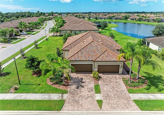Photo 1 of Single family home for sale at 20545 Prego Pl, Venice, FL 34293 | MLS# N6146105 | Listing updated on 2026-10-20