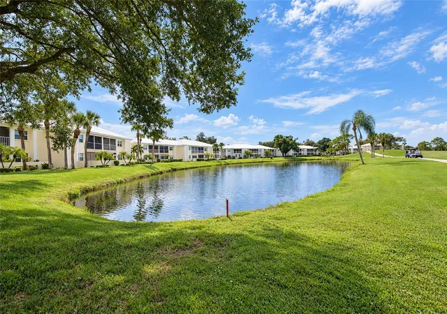 Photo 3 of Condo for sale at 421 Cerromar Ter #469, Venice, FL 34293 | MLS# A4708805 | Listing updated on 2026-10-08