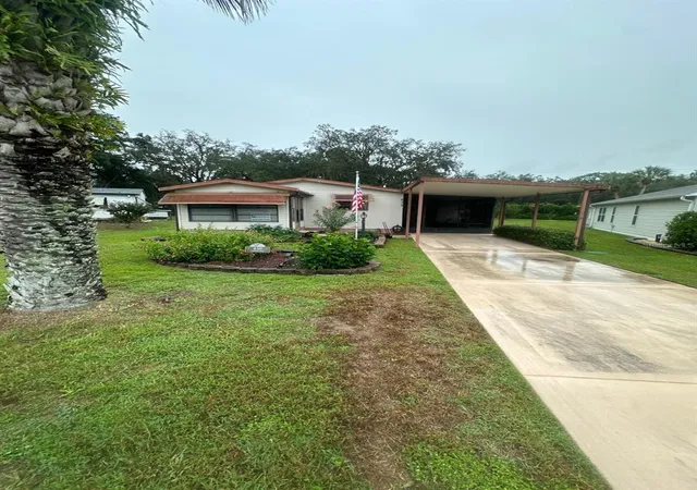 Manufactured home for sale at 438 Tarrson Blvd, LADY LAKE, FL 32159 | MLS# TB8555821