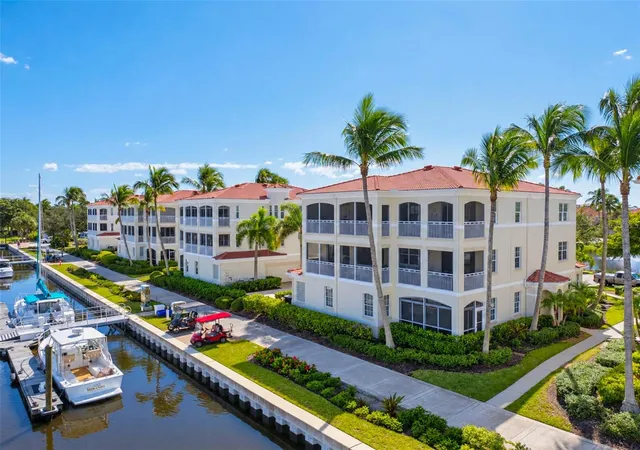 Photo 4 of Condo for sale at 3471 Sunset Key Cir #102, Punta Gorda, FL 33955 | MLS# C7531685 | Listing updated on 2026-10-28