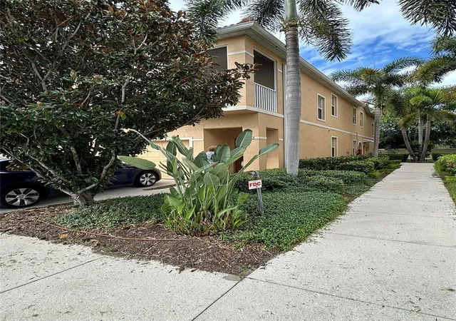 Condo for sale at 3815 Parkridge Cir #2-203, SARASOTA, FL 34243 | MLS# A4708809