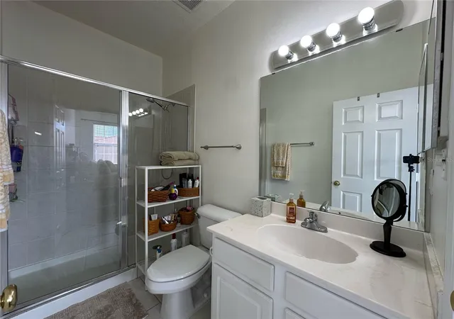 Photo 3 of Condo for sale at 3815 Parkridge Cir #2-203, Sarasota, FL 34243 | MLS# A4708809 | Listing updated on 2026-10-09