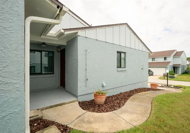 Photo 3 of Townhouse for sale at 1750 Windsong Cir, Flagler Beach, FL 32136 | MLS# FC321981 | Listing updated on 2026-10-09