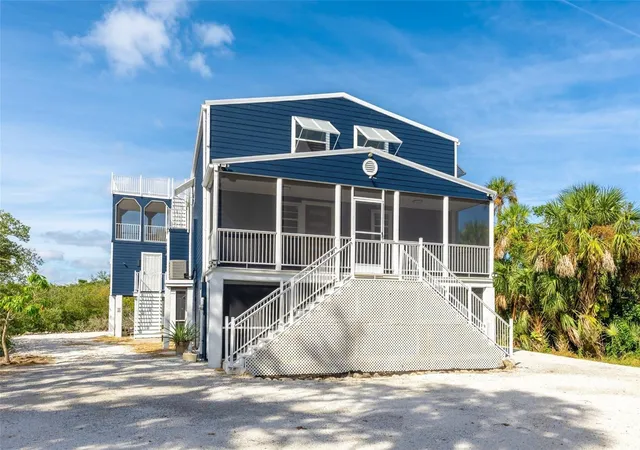 Photo 1 of Single family home for sale at 707 40th Street W, PALMETTO, FL 34221 | MLS# TB8555834 | Listing updated on 2026-10-07
